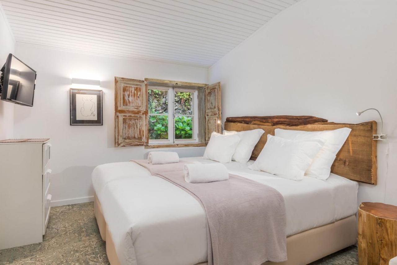 Rabacal Nature Spot Cottage Estreito Da Calheta Exterior foto